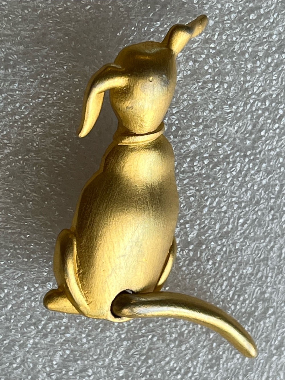 J J  Jonette Jewelry Gold Toned Puppy Brooch W/Articulating  Tail. Vintage 1980